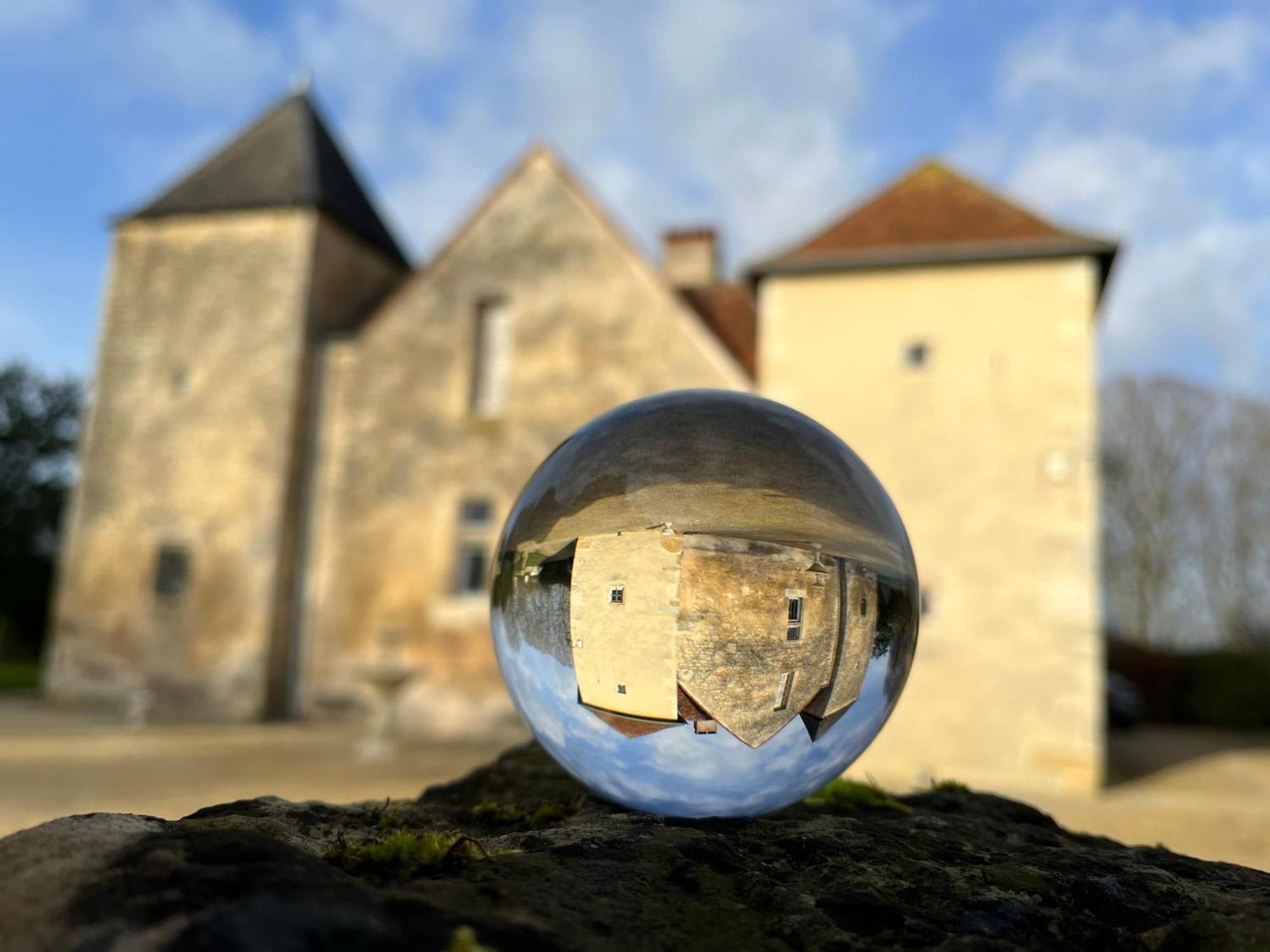 O2 Tours Ourouer-les-Bourdelins Exterior foto